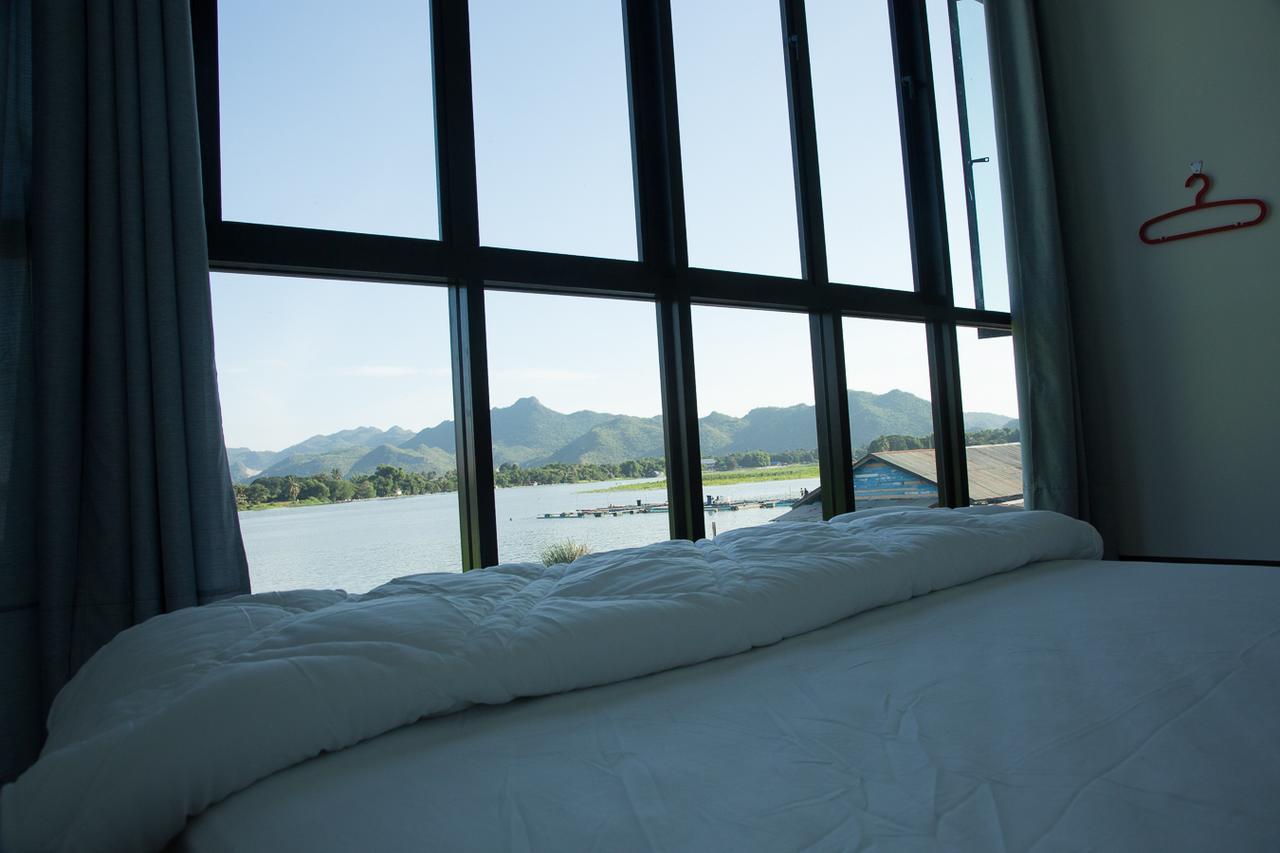 D Hostel Kanchanaburi Extérieur photo